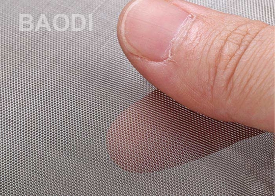 Perforations rectangulaires fil serti par replis tissé 18 par pouces Mesh Stainless Steel Rolls