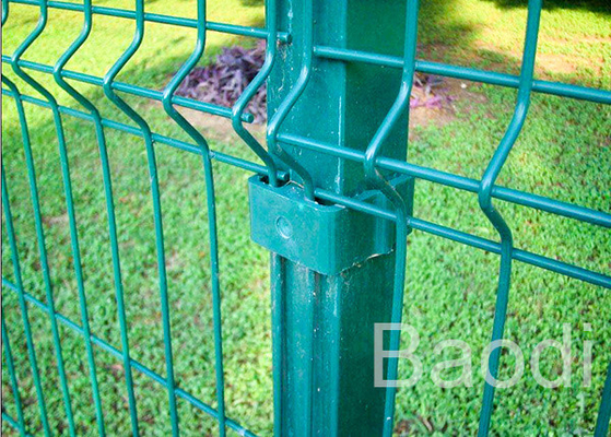 Frontière enduite de barrière de grillage de vinyle vert avec la structure simple de courrier en métal