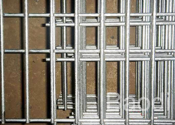 Le grillage de porc soudé 4 par mesures lambrisse 16' X 34&quot; panneau pour la clôture de bétail