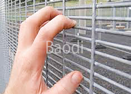 Anti barrière de maille de montée enduite par vinyle gris pour résistant coupé par sécurité de prison