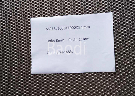 Tôle de l'acier SS316 perforée durable 2000 x 1000 x 1.5mm pour les filtres chimiques