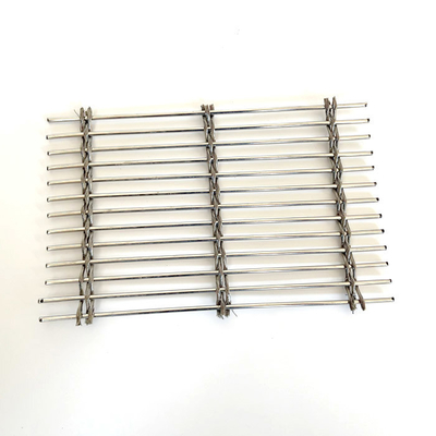 Mesh métallique ornemental Élevez votre décor avec style avec 4 mm d'épaisseur et 7,4 kg de poids unitaire