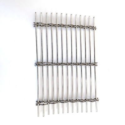 Service de traitement de décoiling de style moderne filet métallique tissé décoratif pour cloisons de cloisons Max. 120m longueur