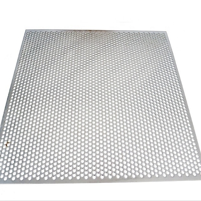 Matériau filtrant Architecture Art de l'écran métallique Design unique Panneaux perforés pour l'architecture et l'industrie Largeur 0,5-1,5 m