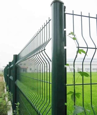 Clôture en treillis triangulaire incurvé 3D moderne élégante et robuste pour les paysages urbains