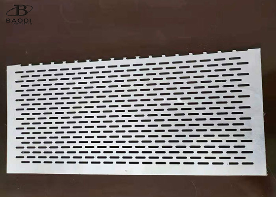 Le trou encoché en acier galvanisé a perforé le métal Mesh Long Life