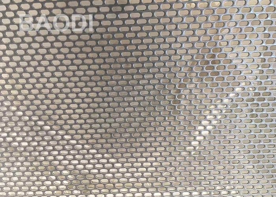 1X2M Galvanized Slotted Hole a perforé l'acier inoxydable Mesh Screen For Mining