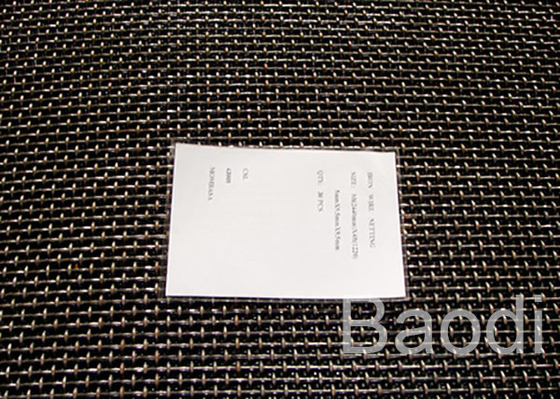Le filet de sécurité de mine de perforation rectangulaire a serti par replis la taille de la maille 1m