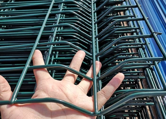 Le PVC de Mesh Security Fencing Welded Iron de fil de 8 pi a enduit la grille carrée